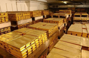 Gold bars stored in the HSBC vaults in London are seen November 16, 2007. Twice a day, representatives of five banks pick up the phone to trade physical gold and arrive at the London "fixing" price, which then becomes a benchmark for gold around the world. To match feature GOLD-FIXING/  REUTERS/World Gold Trust Services/Handout       (BRITAIN).  EDITORIAL USE ONLY. NOT FOR SALE FOR MARKETING OR ADVERTISING CAMPAIGNS. NO ARCHIVES. NO SALES.