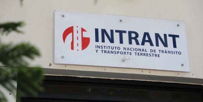 INTRANT informa borrador normativa de taxi no es aún definitivo