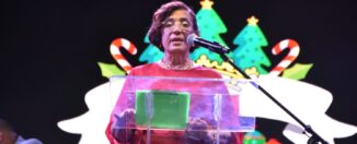 Alcaldesa de La Vega Inaugura el Mágico Parque de la Navidad con un Espectacular Encendido de Luces